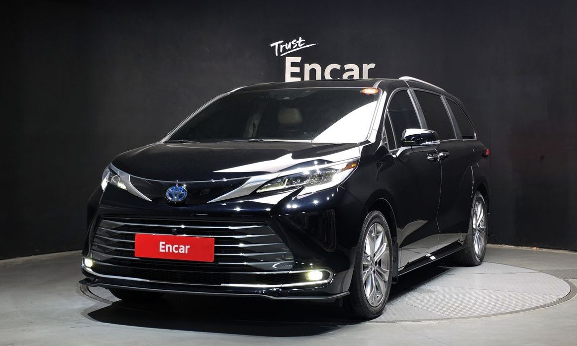 Toyota Sienna 2023