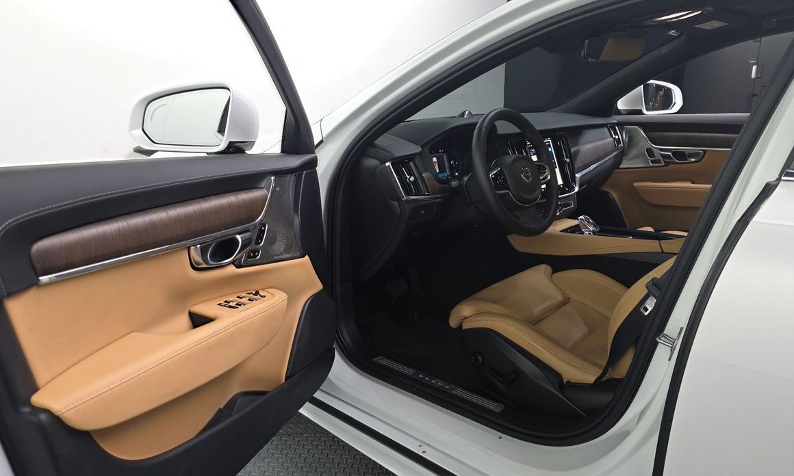 Volvo S90 2024