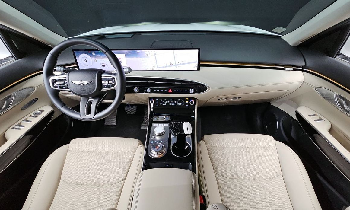 Genesis GV70 2025