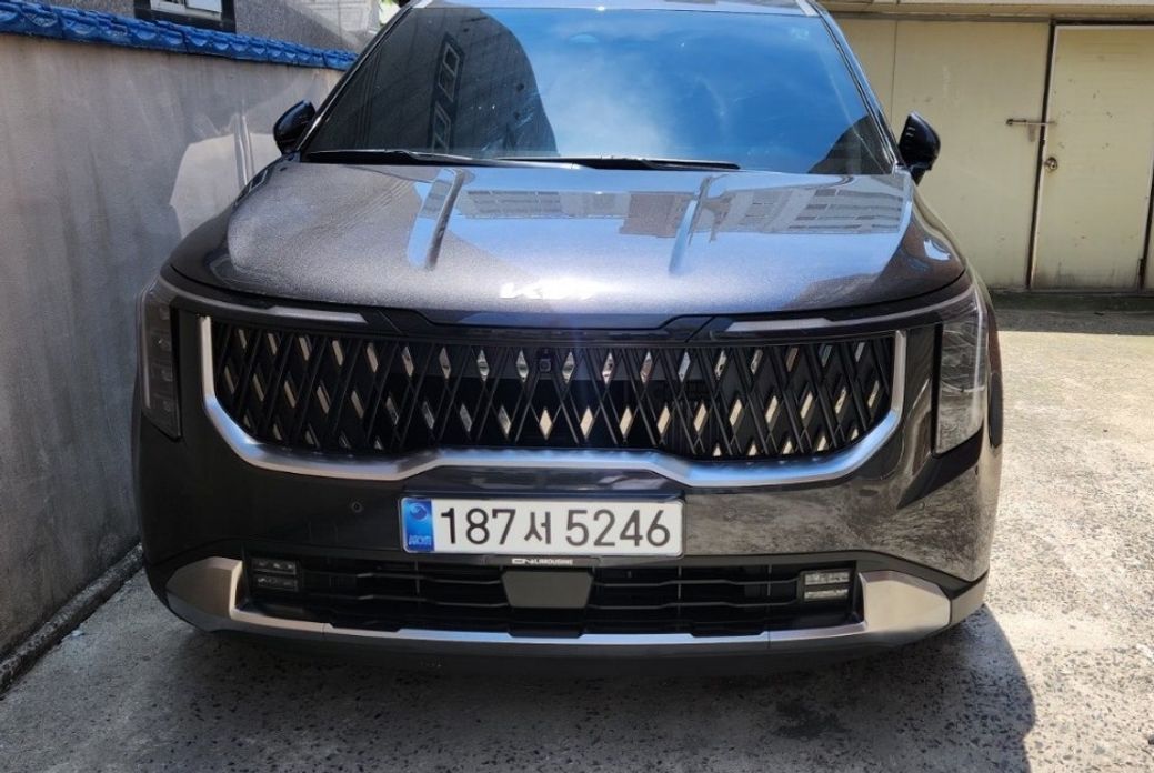 Kia Canival 2025