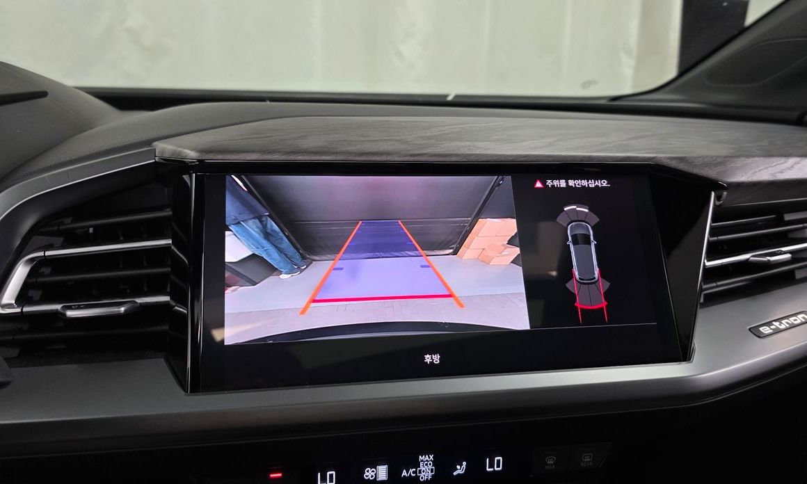 Audi Q4 e-tron 2025