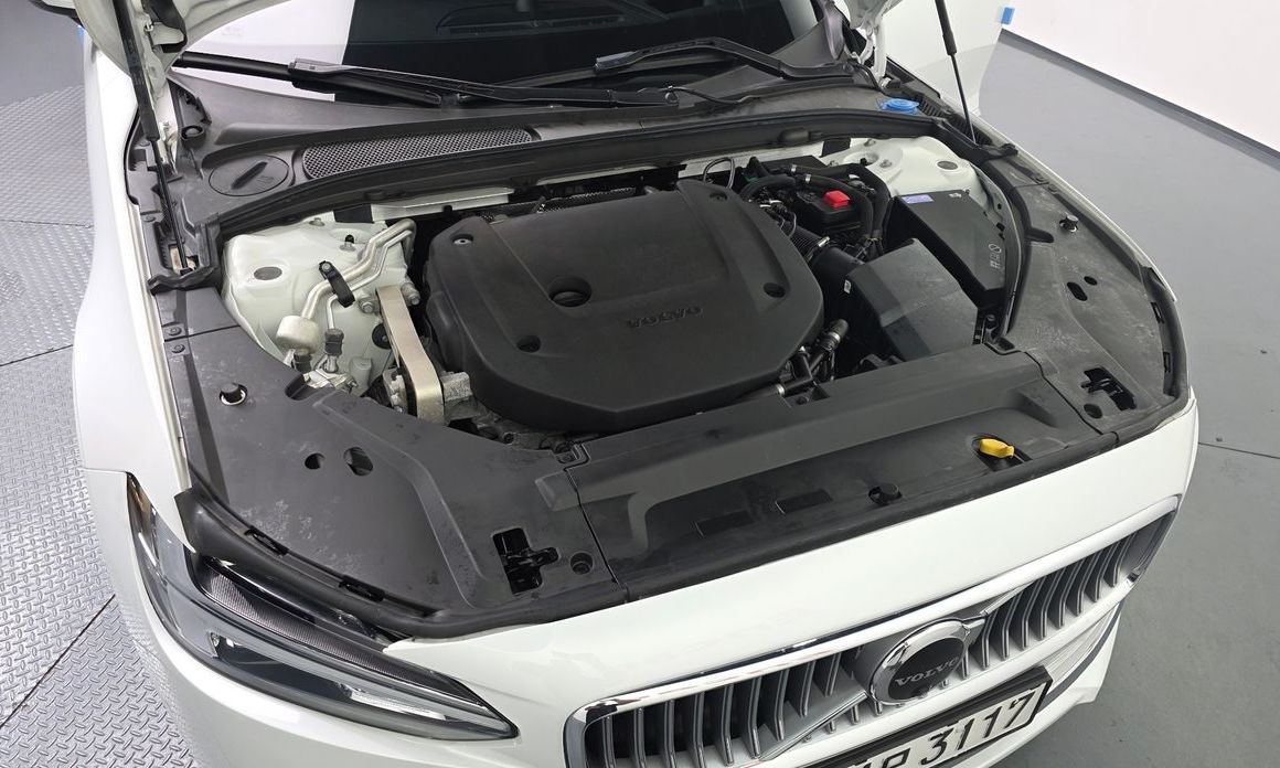 Volvo S90 2024