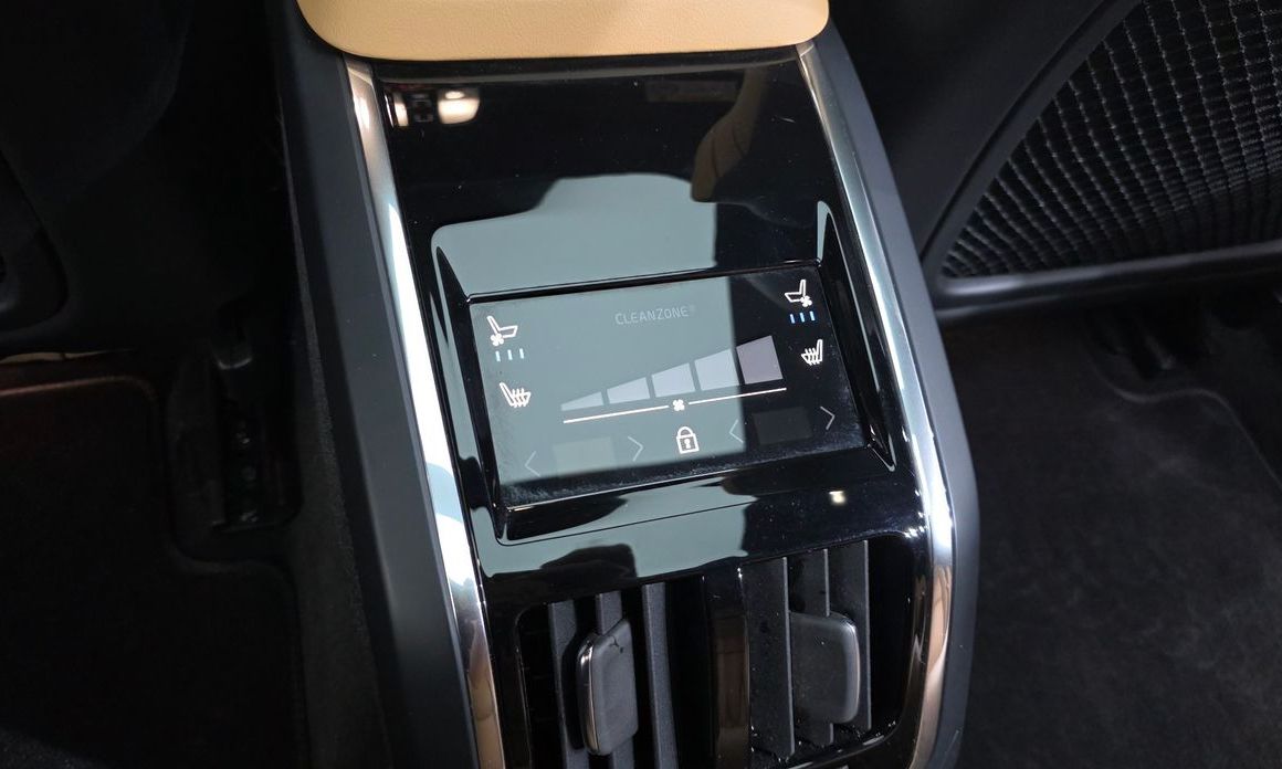 Volvo S90 2024