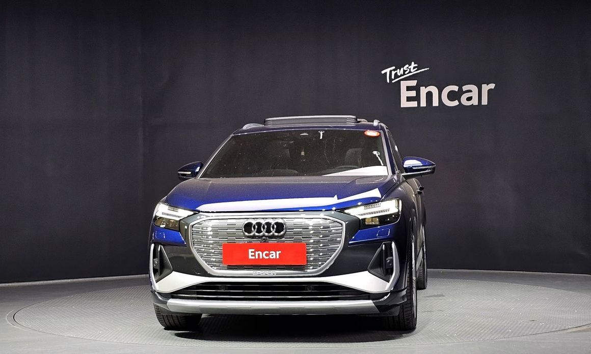 Audi Q4 e-tron 2025