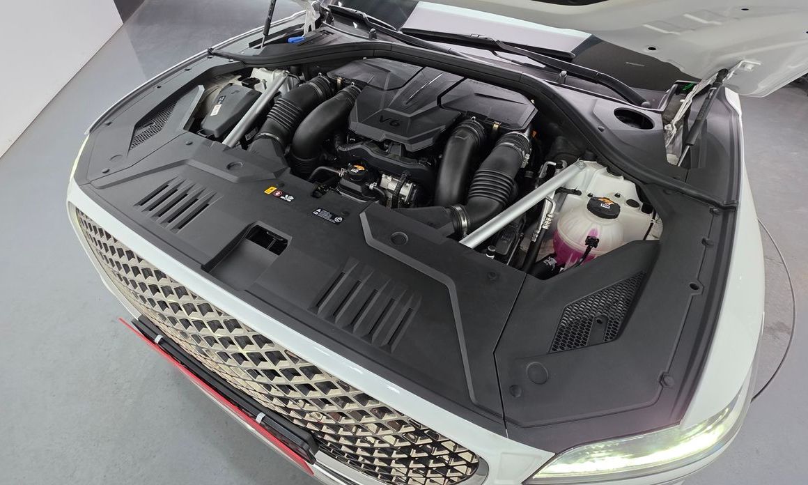 Genesis GV70 2024