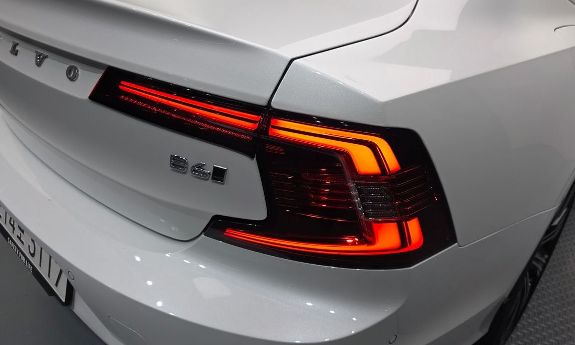Volvo S90 2024
