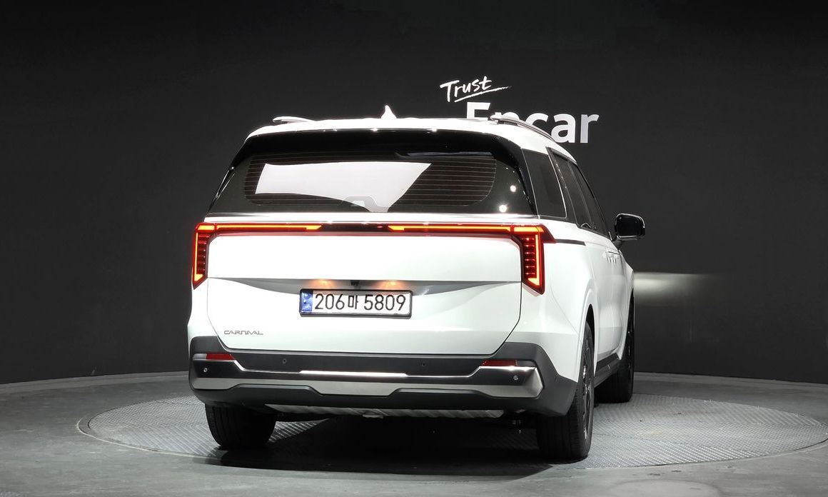 Kia Canival 2025