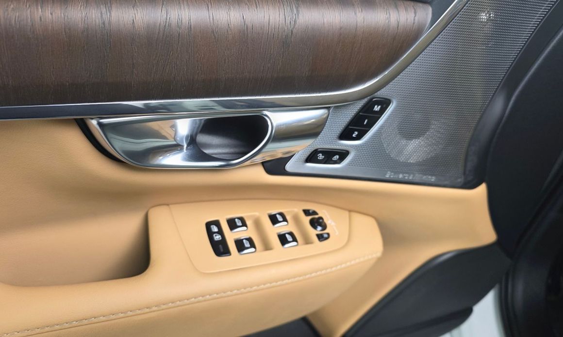 Volvo S90 2024