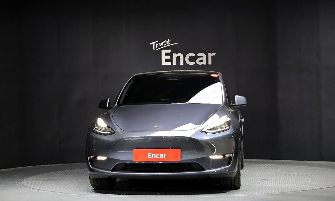 Tesla Model Y 2022