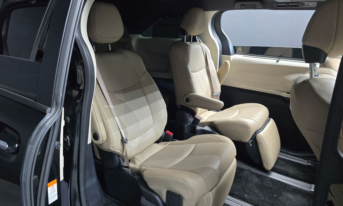 Toyota Sienna 2023