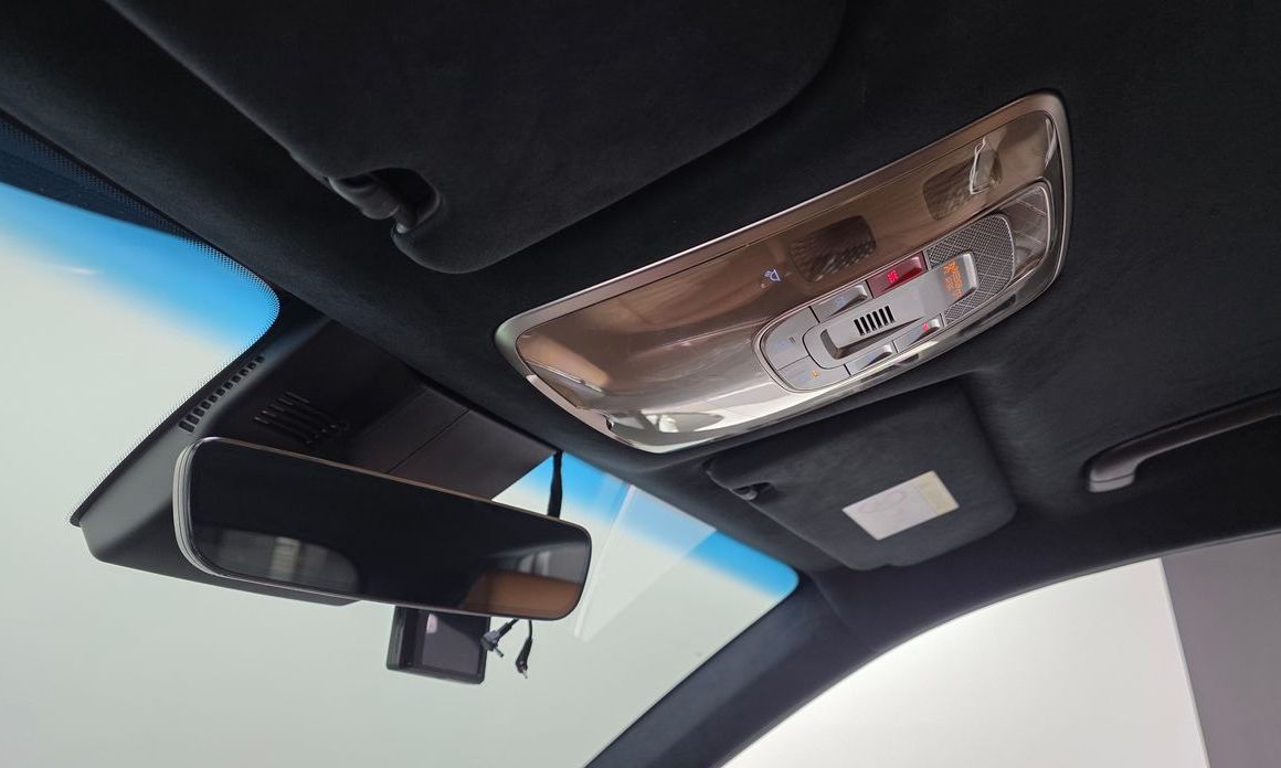 Genesis GV70 2024
