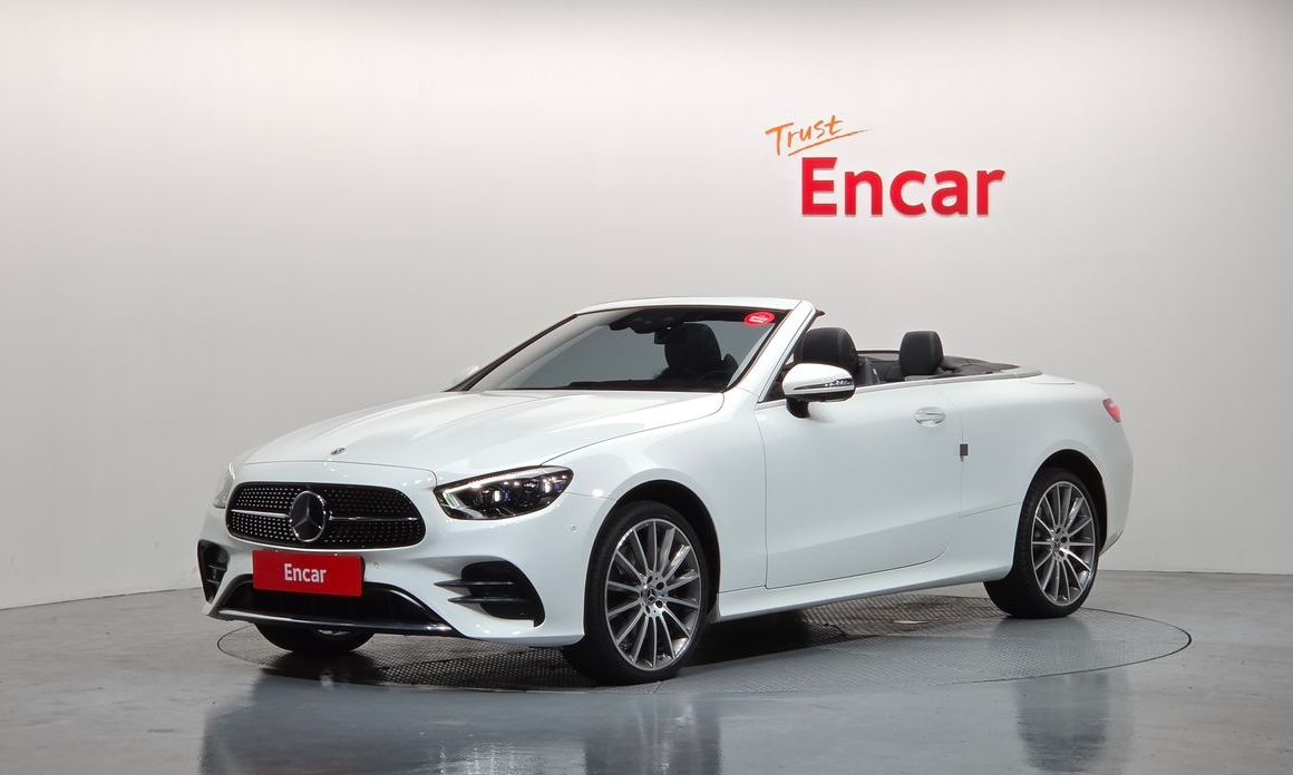 Mercedes-Benz E-Class 2022