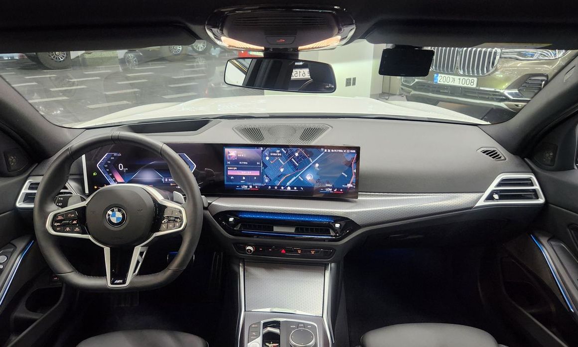 BMW 3-Series 2025