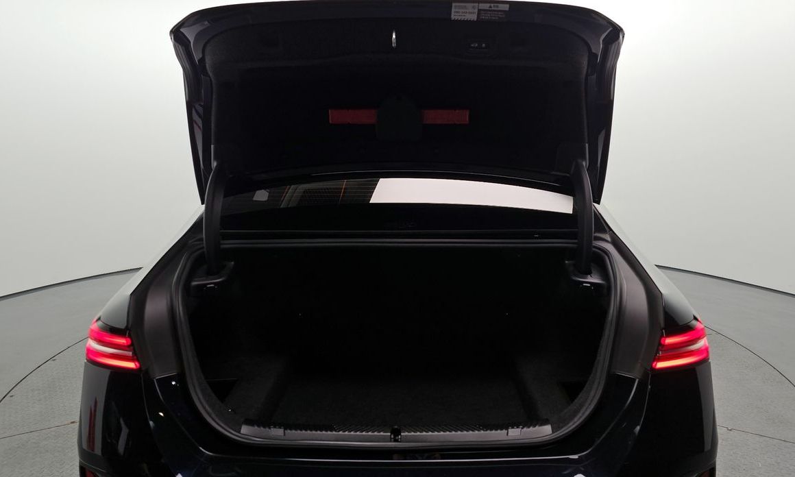 BMW 5-Series 2024
