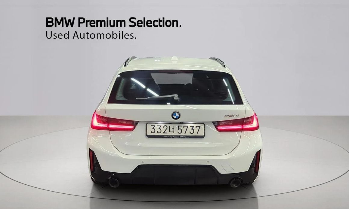 BMW 3-Series 2025
