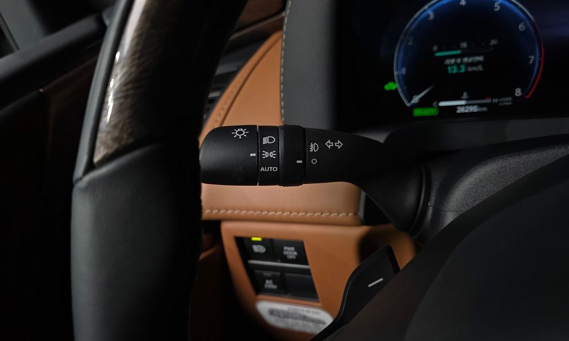 Toyota Alphard 2024