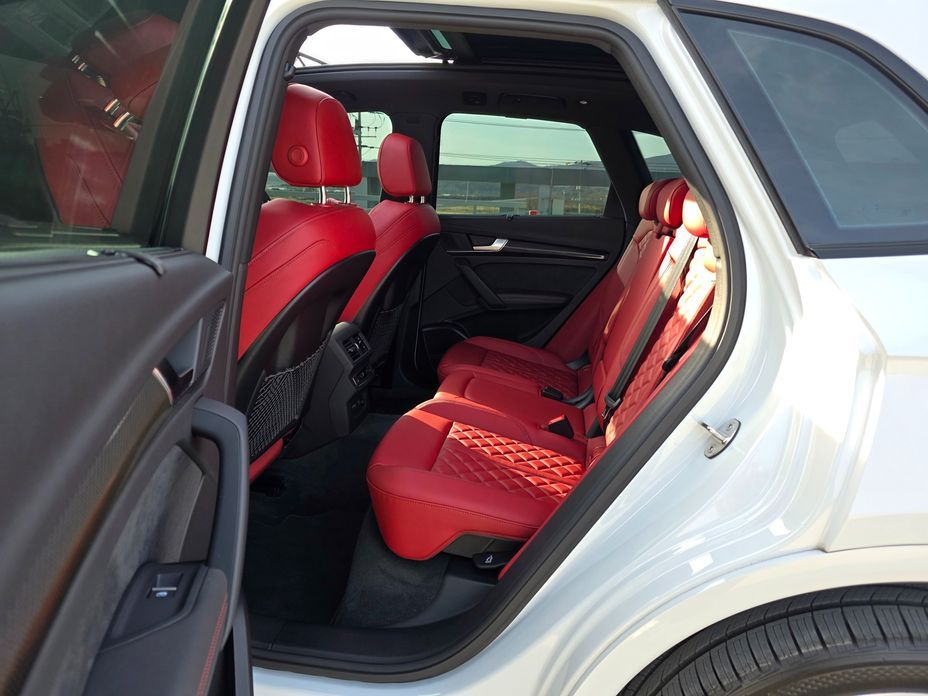 Audi SQ5 2022