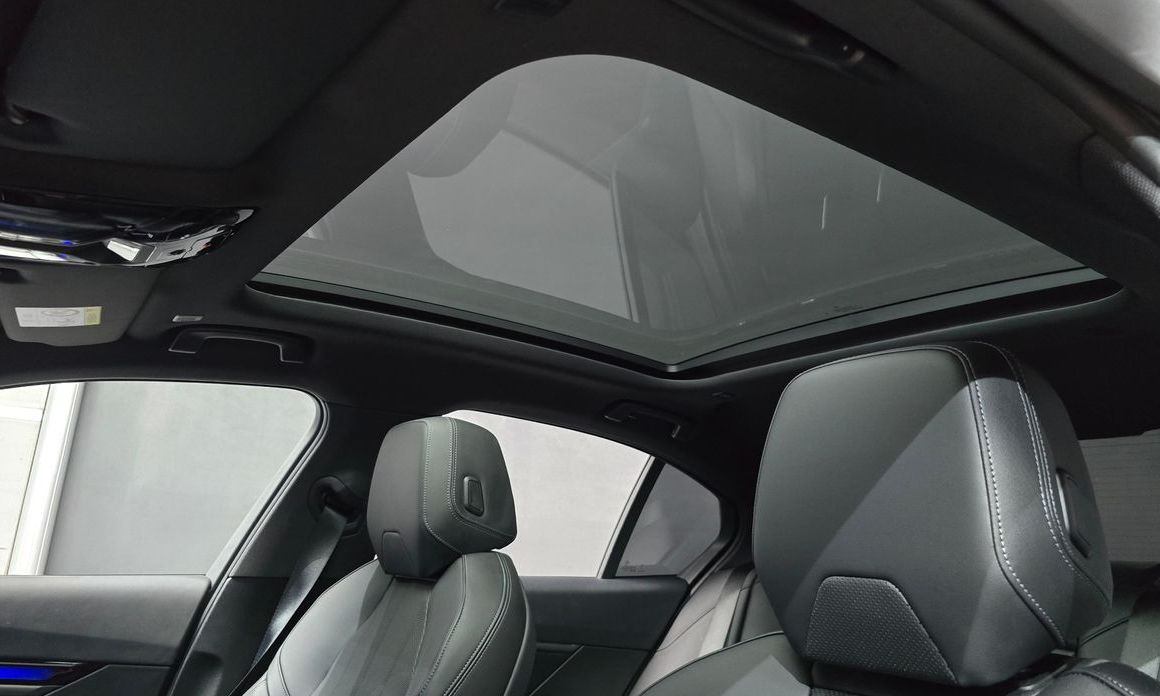 BMW 5-Series 2025