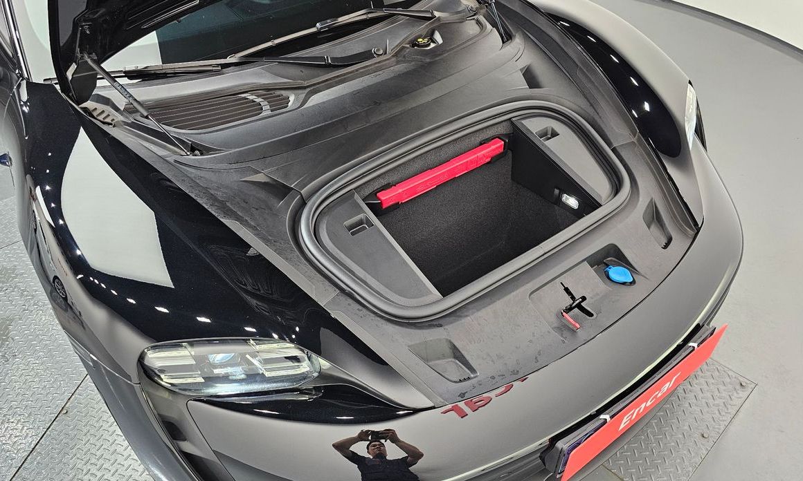 Porsche Taycan 2022