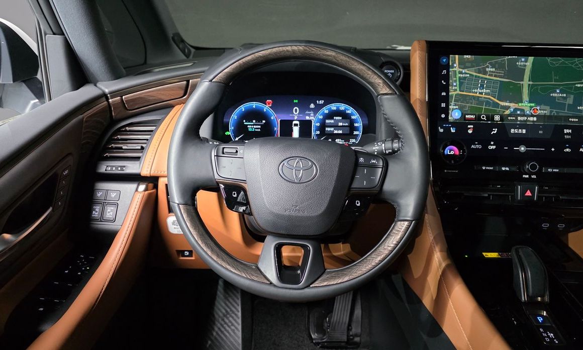 Toyota Alphard 2024