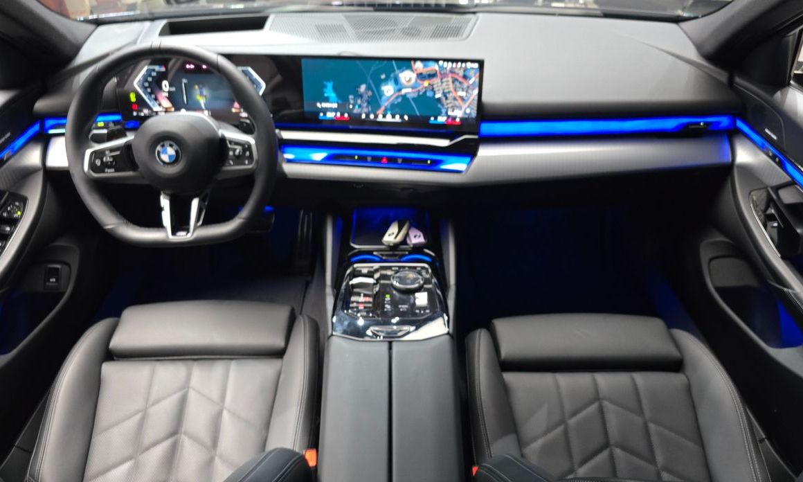 BMW 5-Series 2025