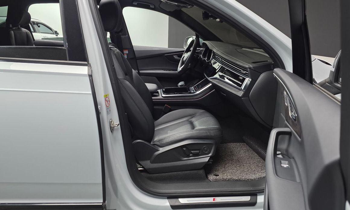 Audi Q7 2023