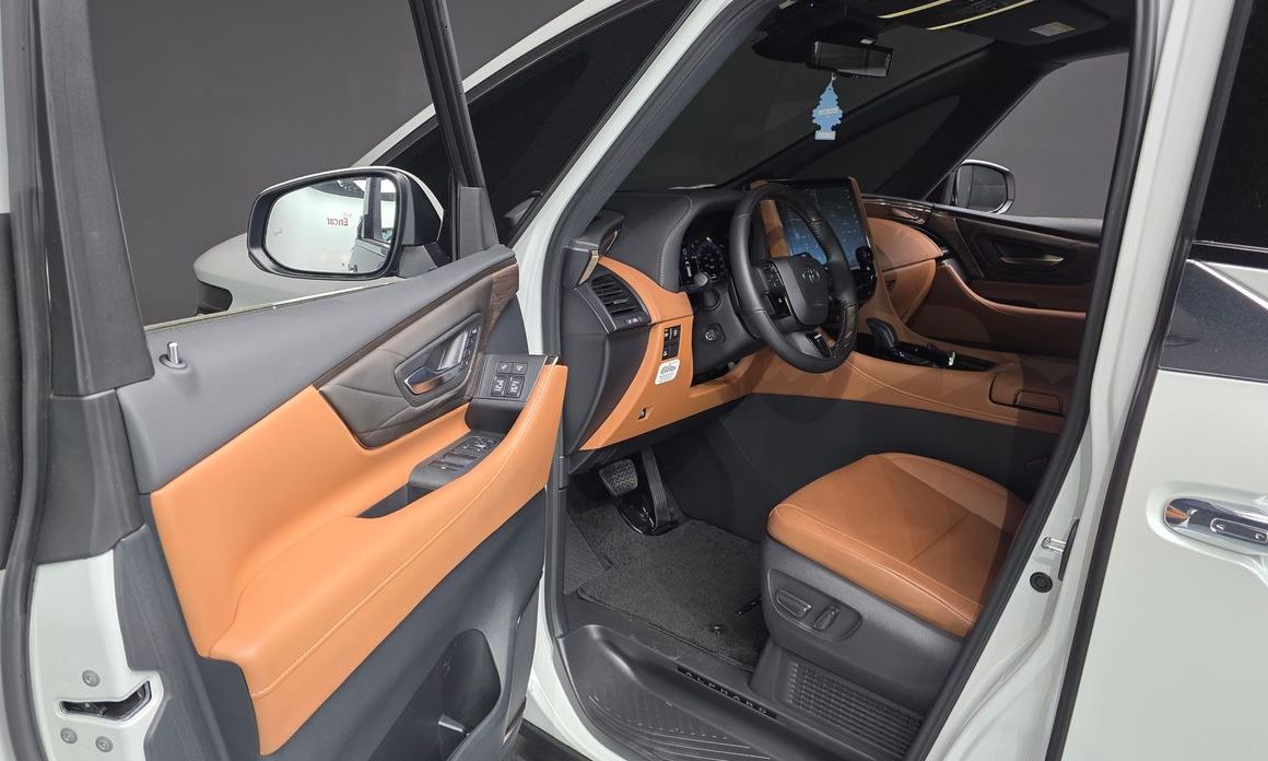 Toyota Alphard 2024
