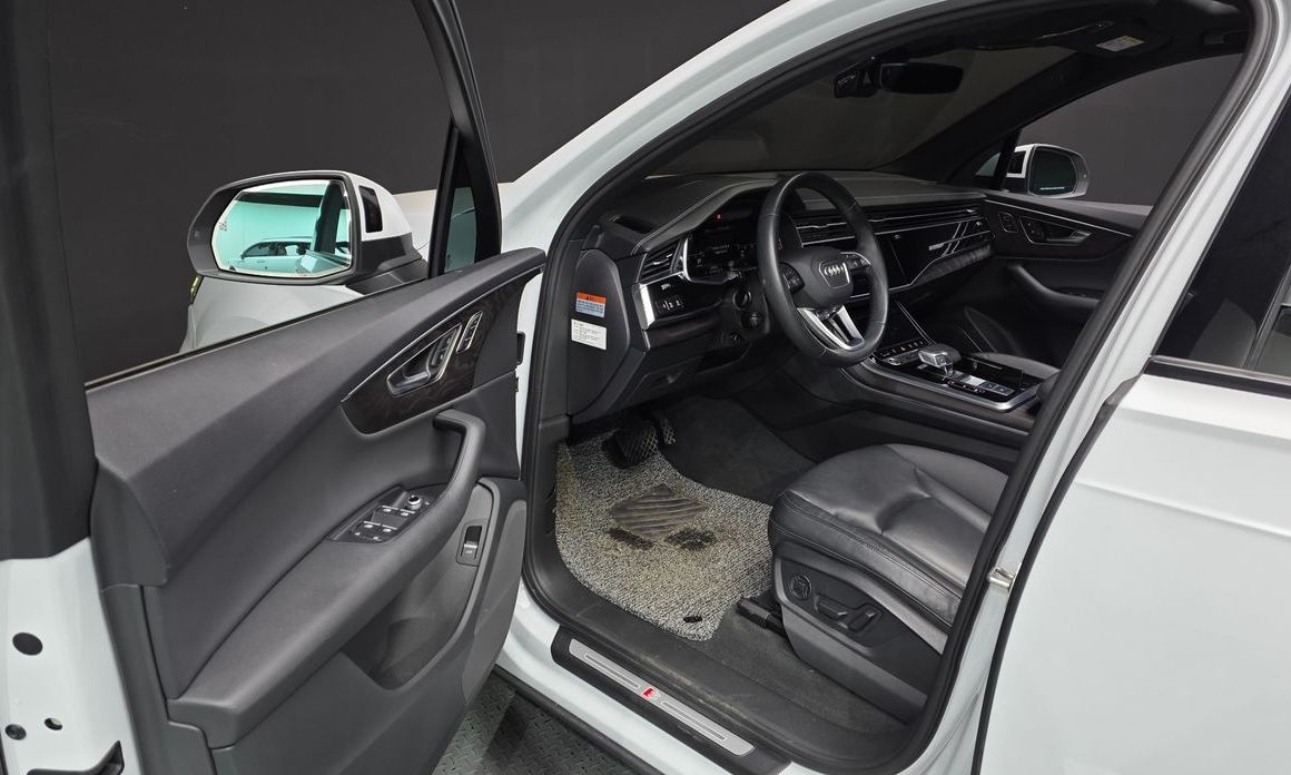 Audi Q7 2023