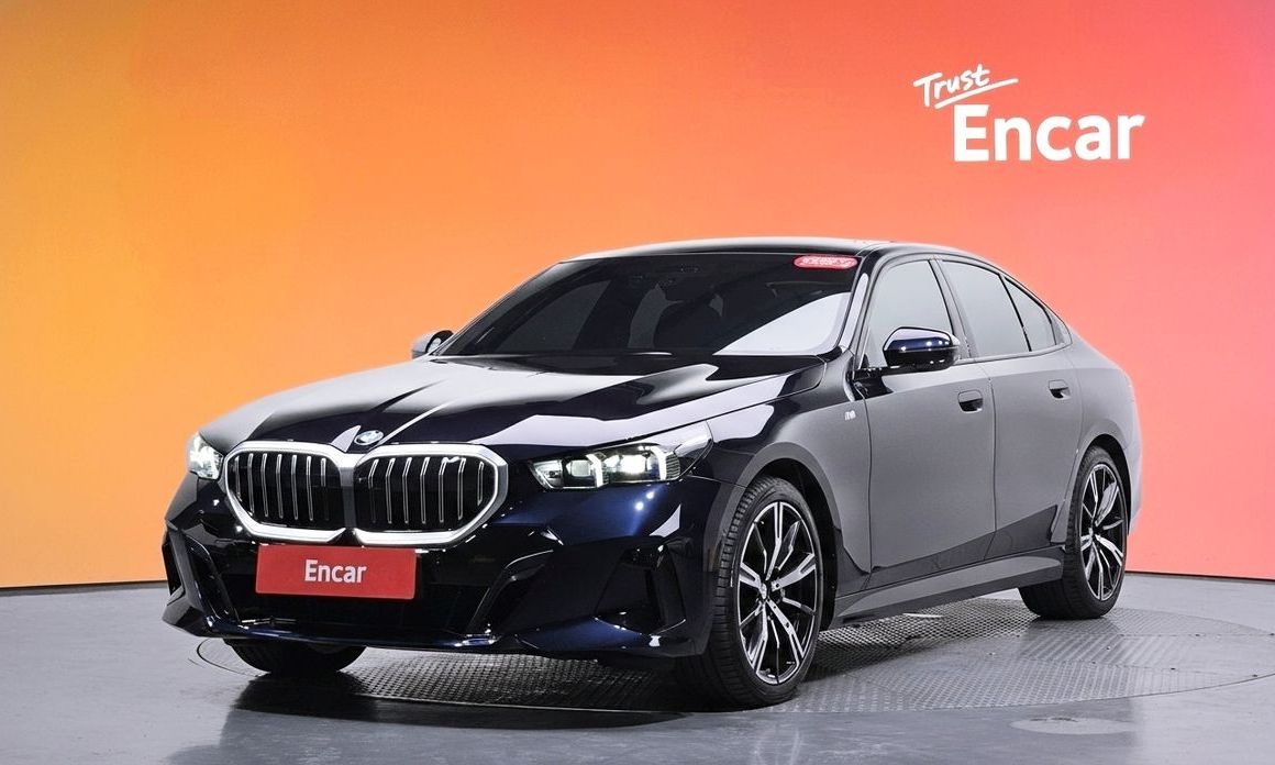 BMW 5-Series 2025