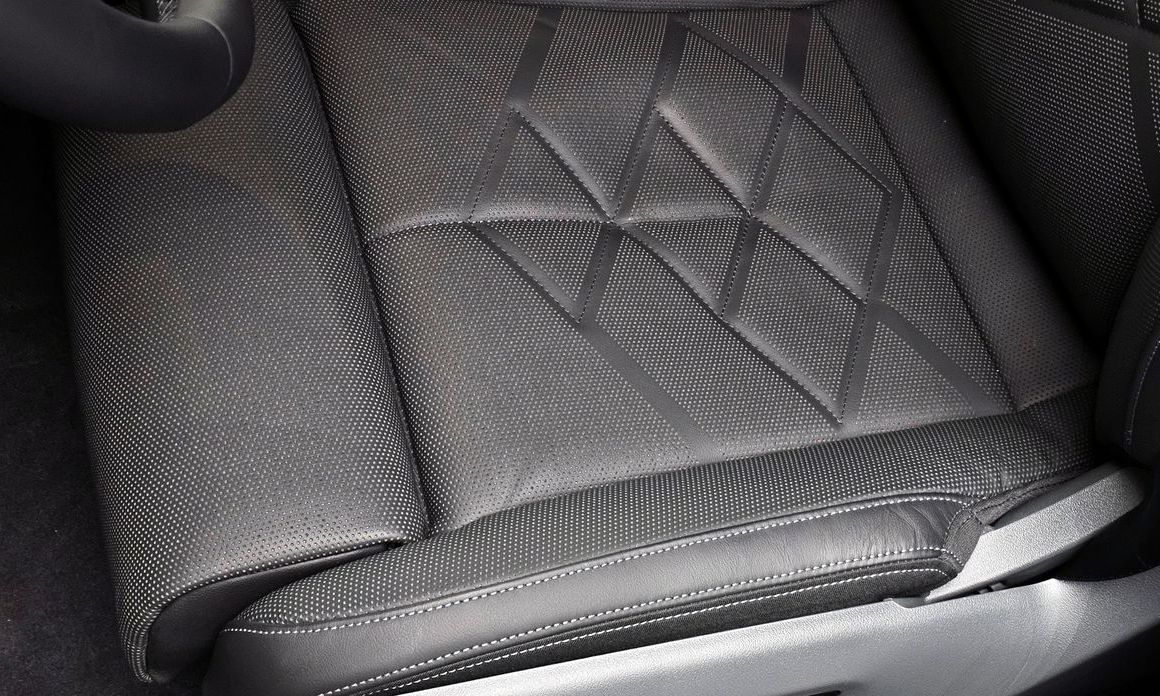 BMW 5-Series 2025
