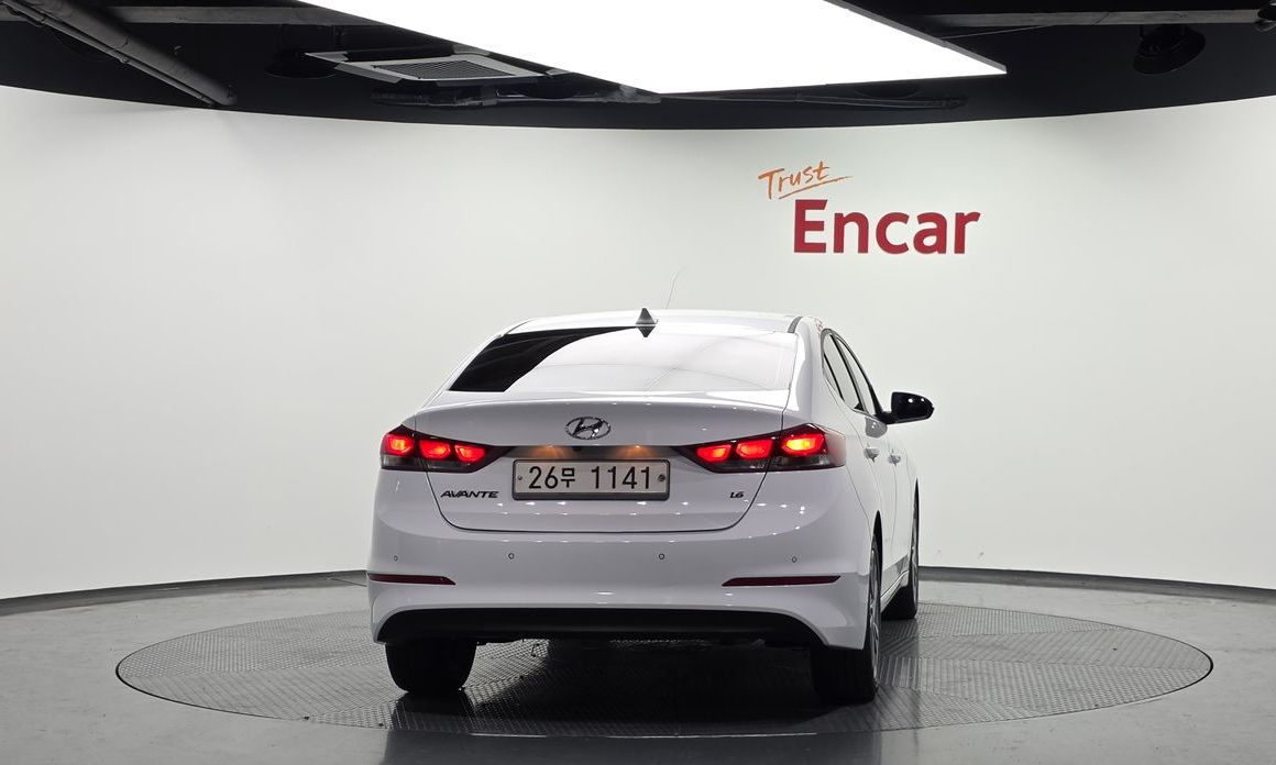 Hyundai AVANTE 2018