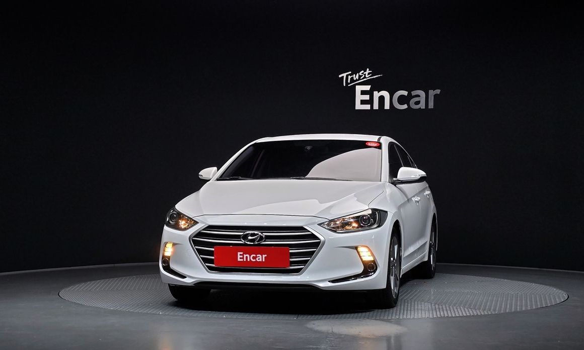 Hyundai AVANTE 2017