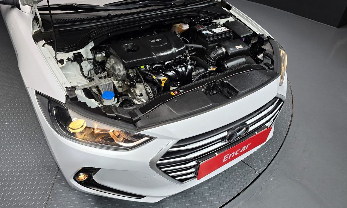 Hyundai AVANTE 2017