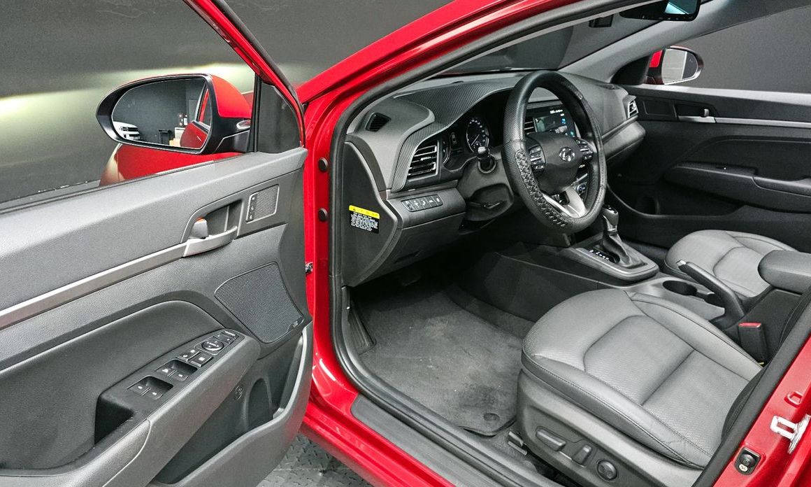 Hyundai AVANTE 2020