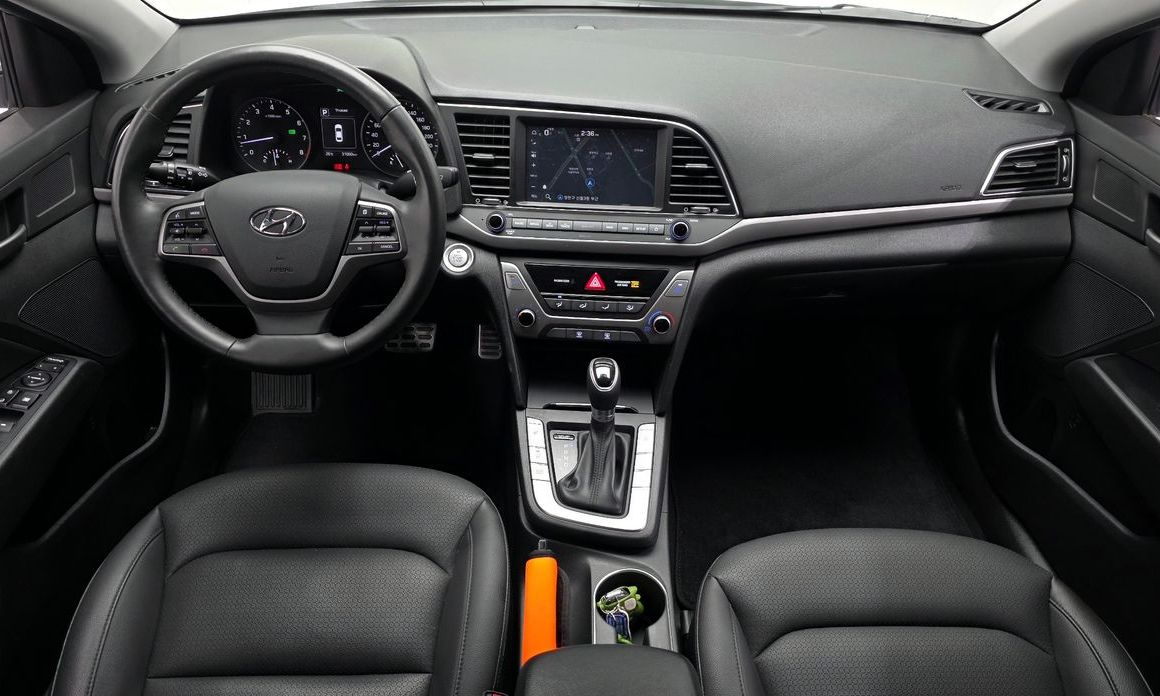 Hyundai AVANTE 2018