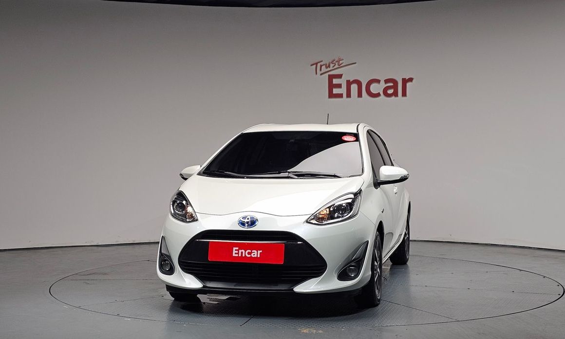 Toyota Prius 2019