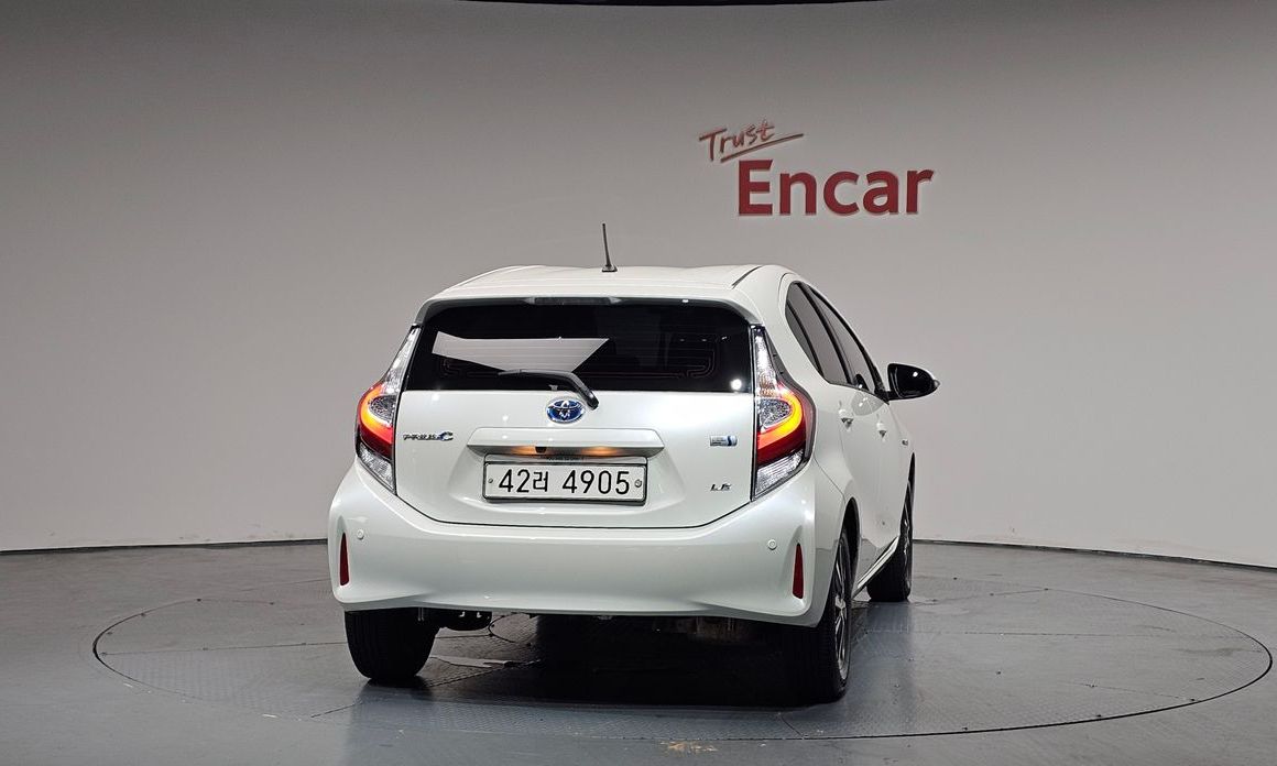 Toyota Prius 2019