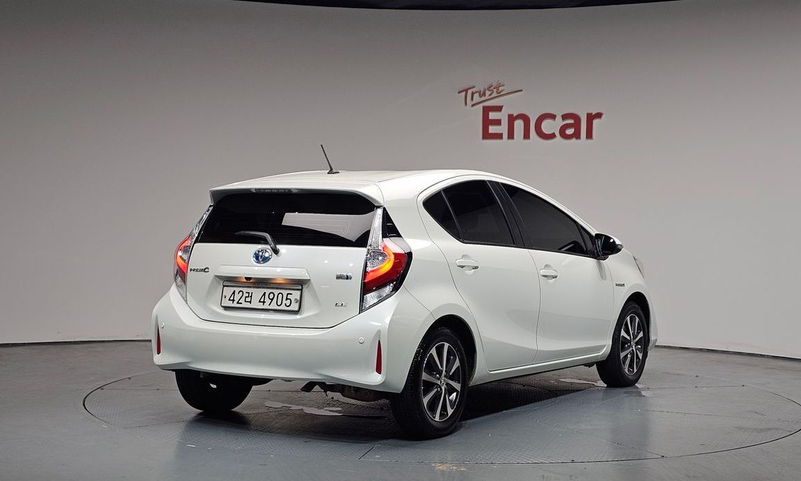 Toyota Prius 2019