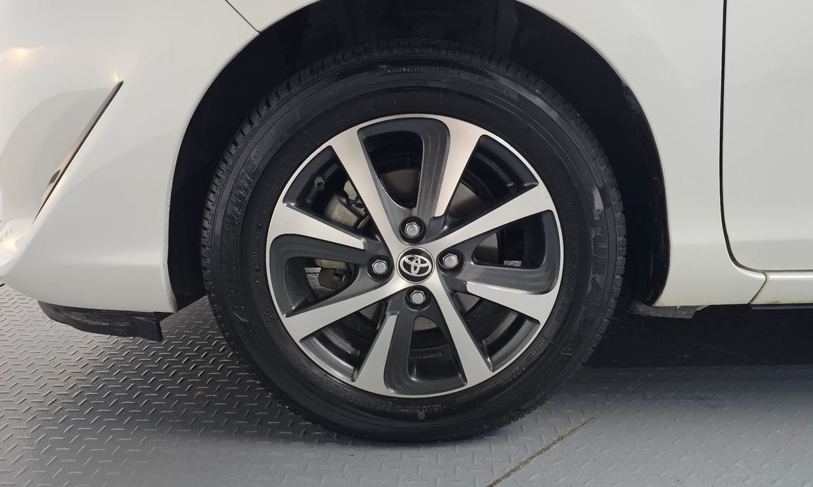Toyota Prius 2019