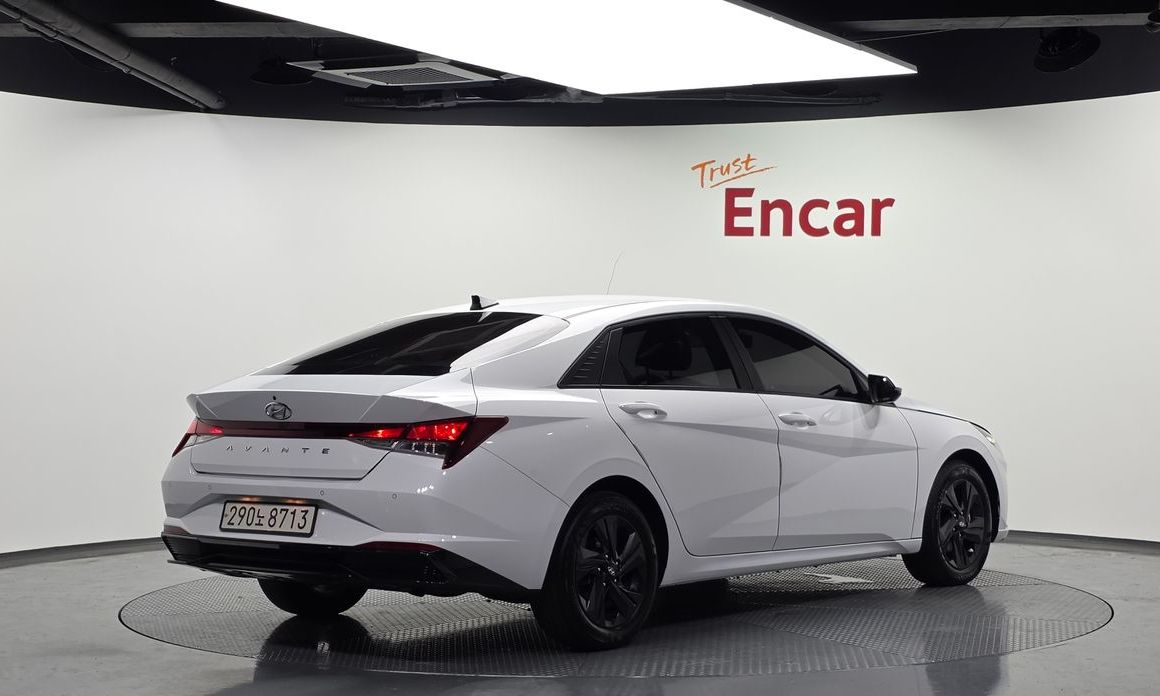 Hyundai AVANTE 2023