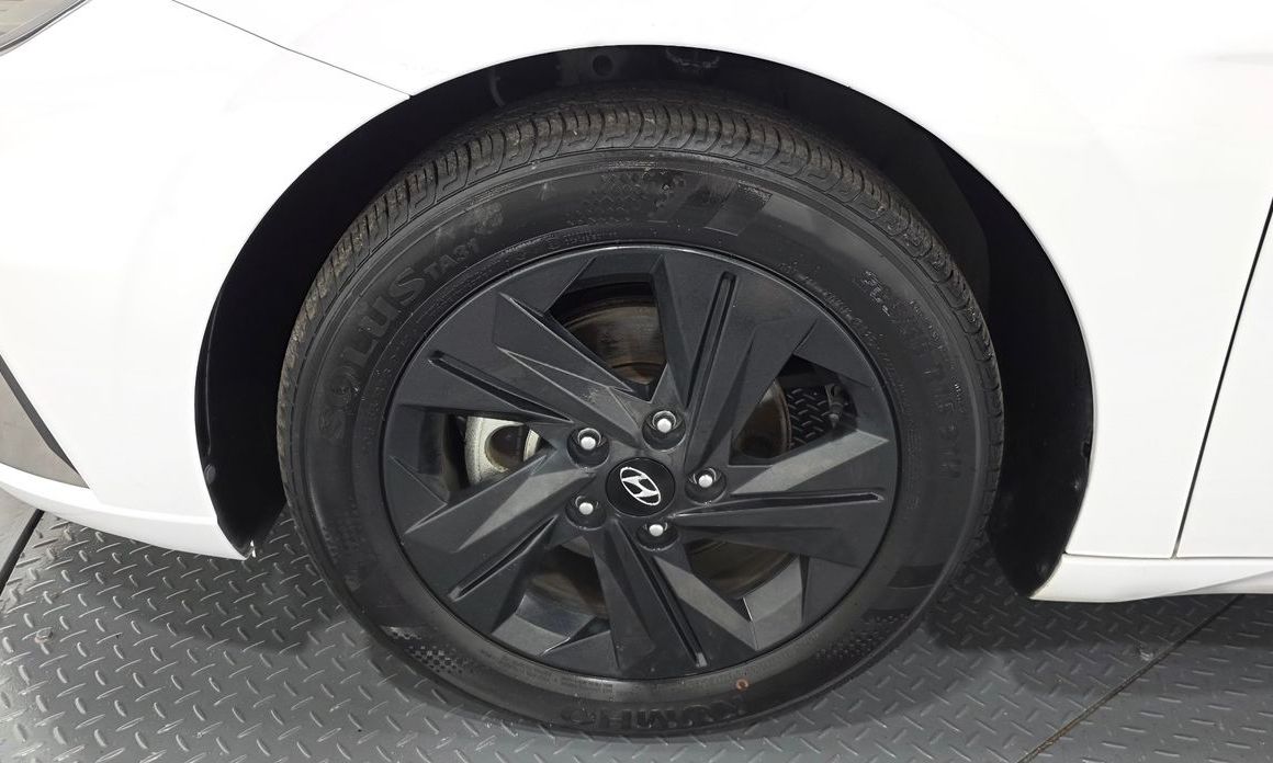 Hyundai AVANTE 2023