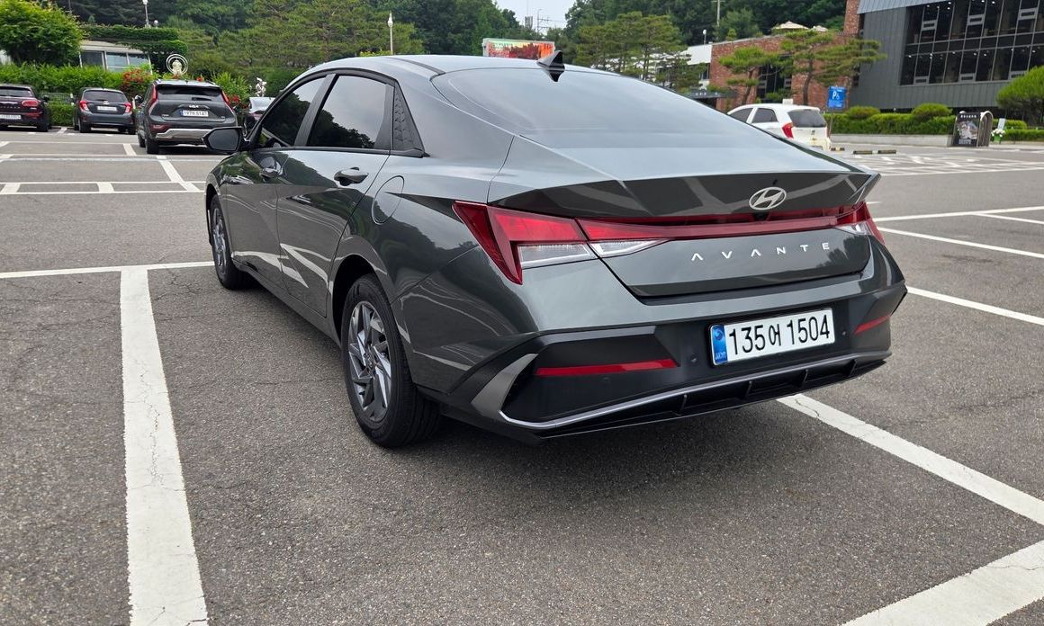Hyundai AVANTE 2026