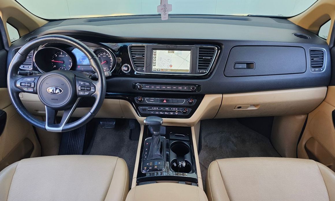 Kia Canival 2017