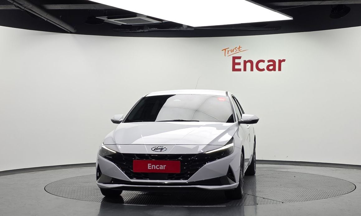 Hyundai AVANTE 2023