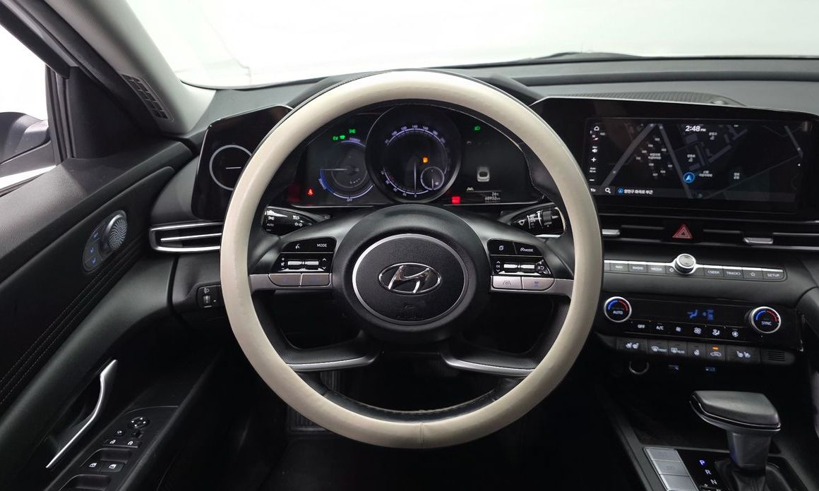 Hyundai AVANTE 2023