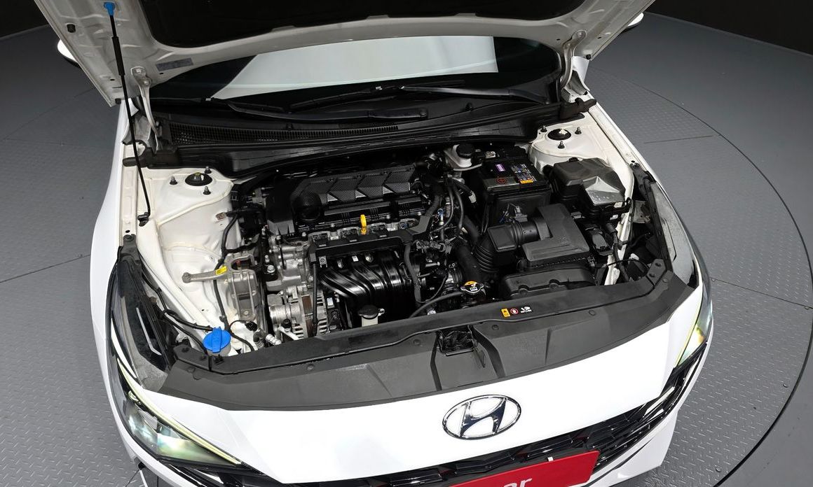 Hyundai AVANTE 2021