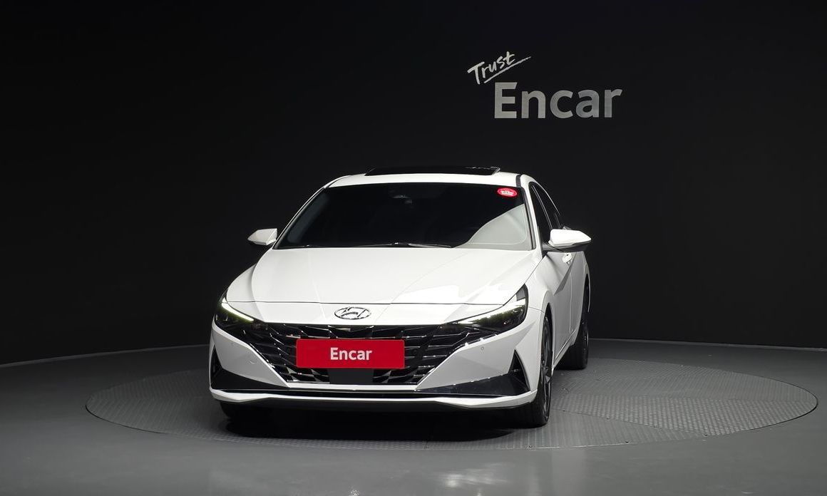 Hyundai AVANTE 2021