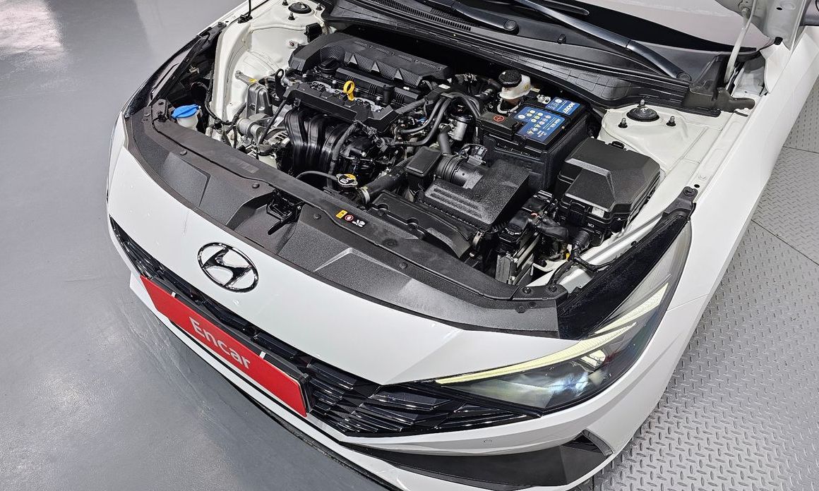 Hyundai AVANTE 2021