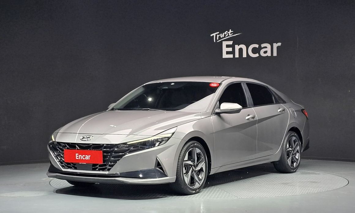 Hyundai AVANTE 2021