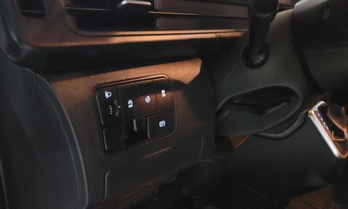 Hyundai Staria 2023